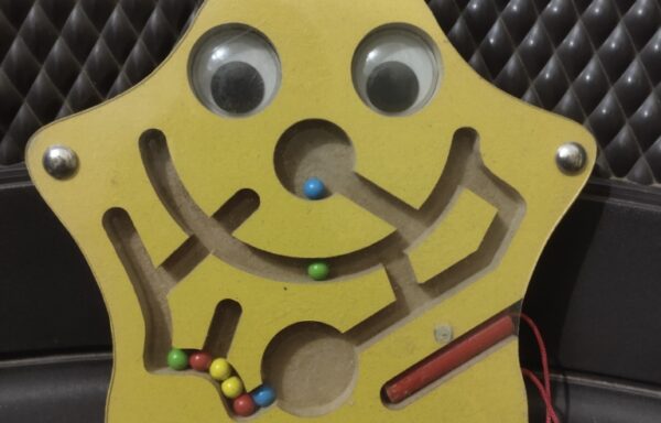 MAZE MAGNETIC GAME No. 1061