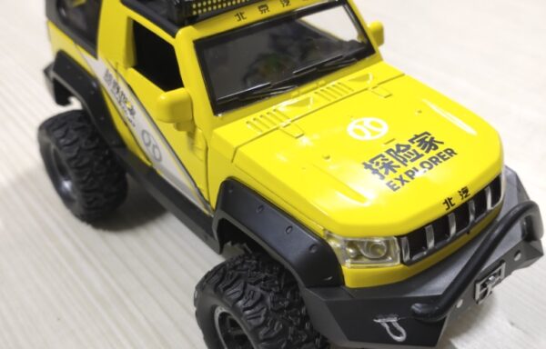 MONSTER CAR YELLOW PULLBACK No. 1127