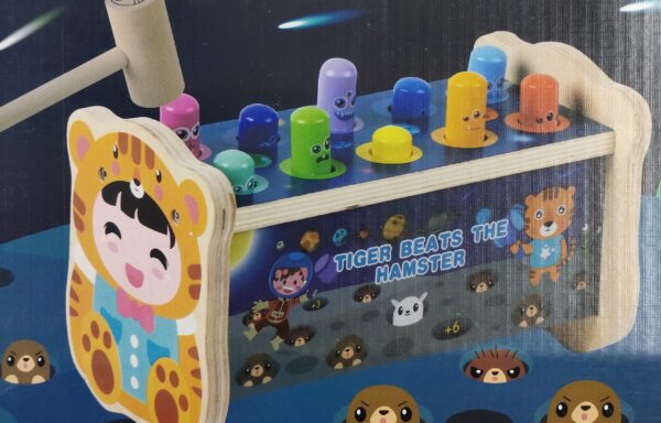 HAMSTER (WOODEN) No. 379