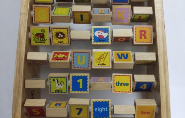 HAPE ALPHABET ABACUS No. 783