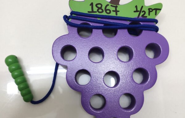 LACING GAME GRAPES (PURPLE) NO. 1867